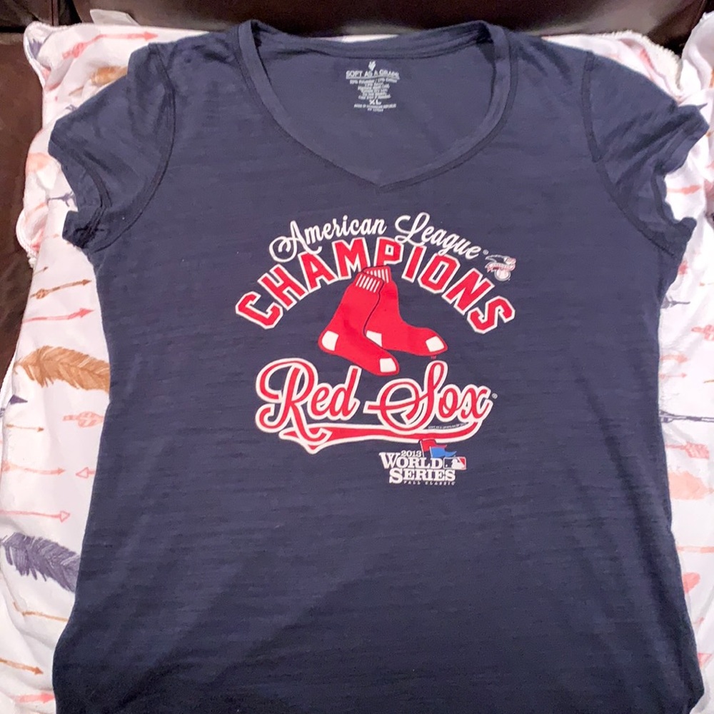 Awesome lightweight Red Sox 2013 World Champs t shirt SZ XL